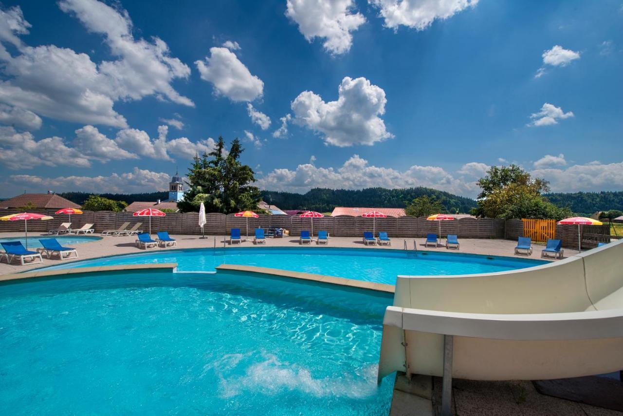 Les Loges Du Jura 4 Etoiles Apartment Nanchez Екстериор снимка