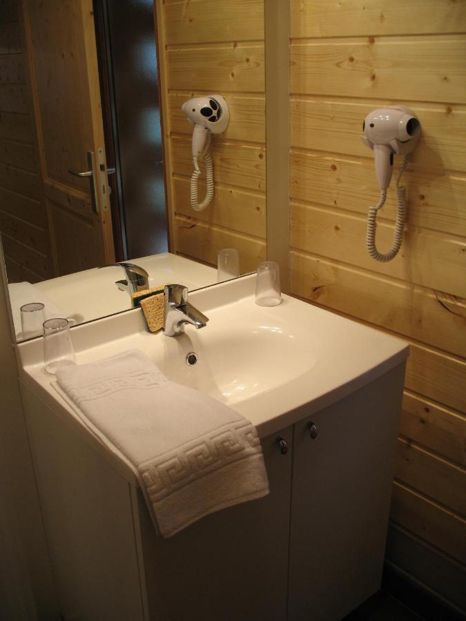 Les Loges Du Jura 4 Etoiles Apartment Nanchez Екстериор снимка